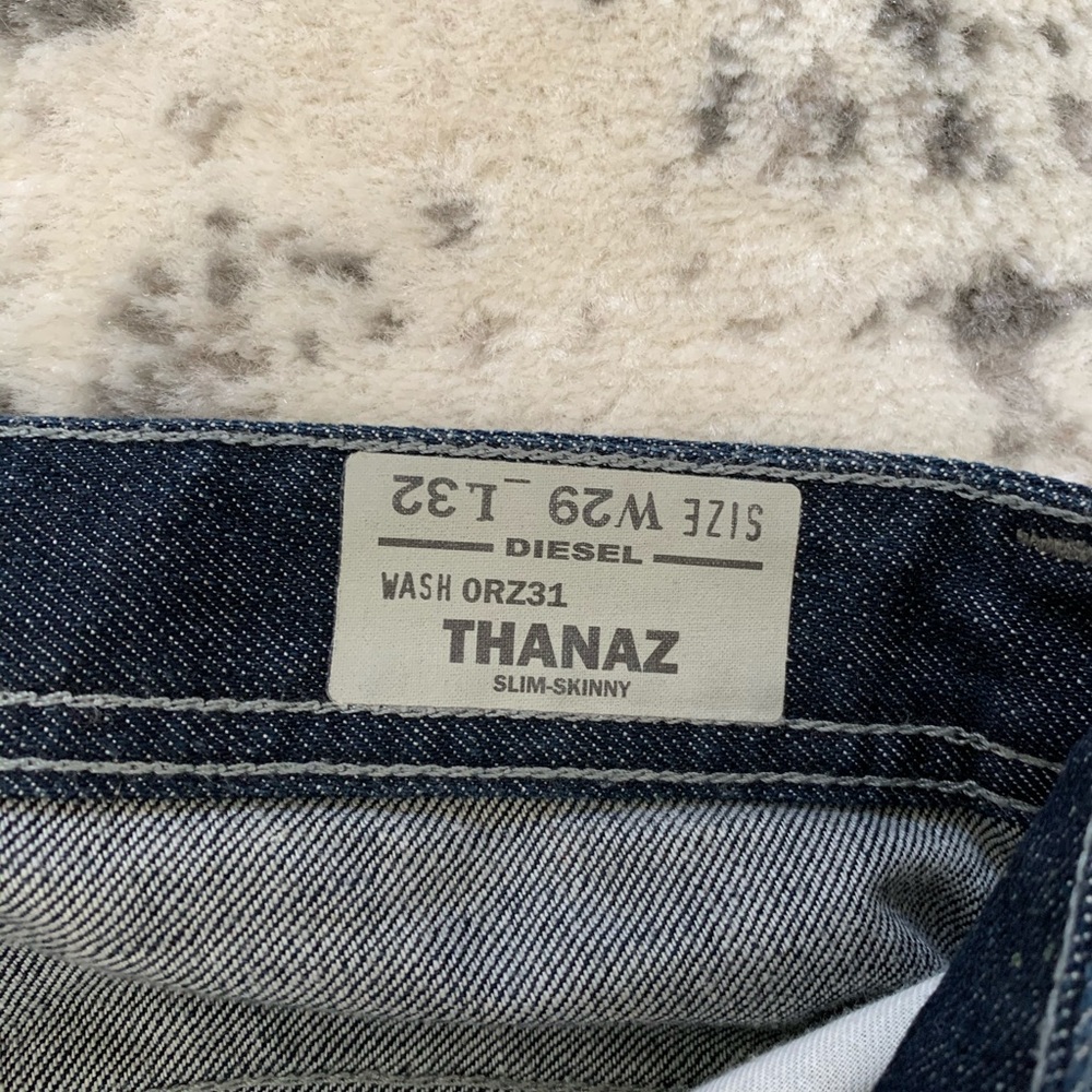 Diesel Thanaz jeans 0RZ31  New with tags  29x32